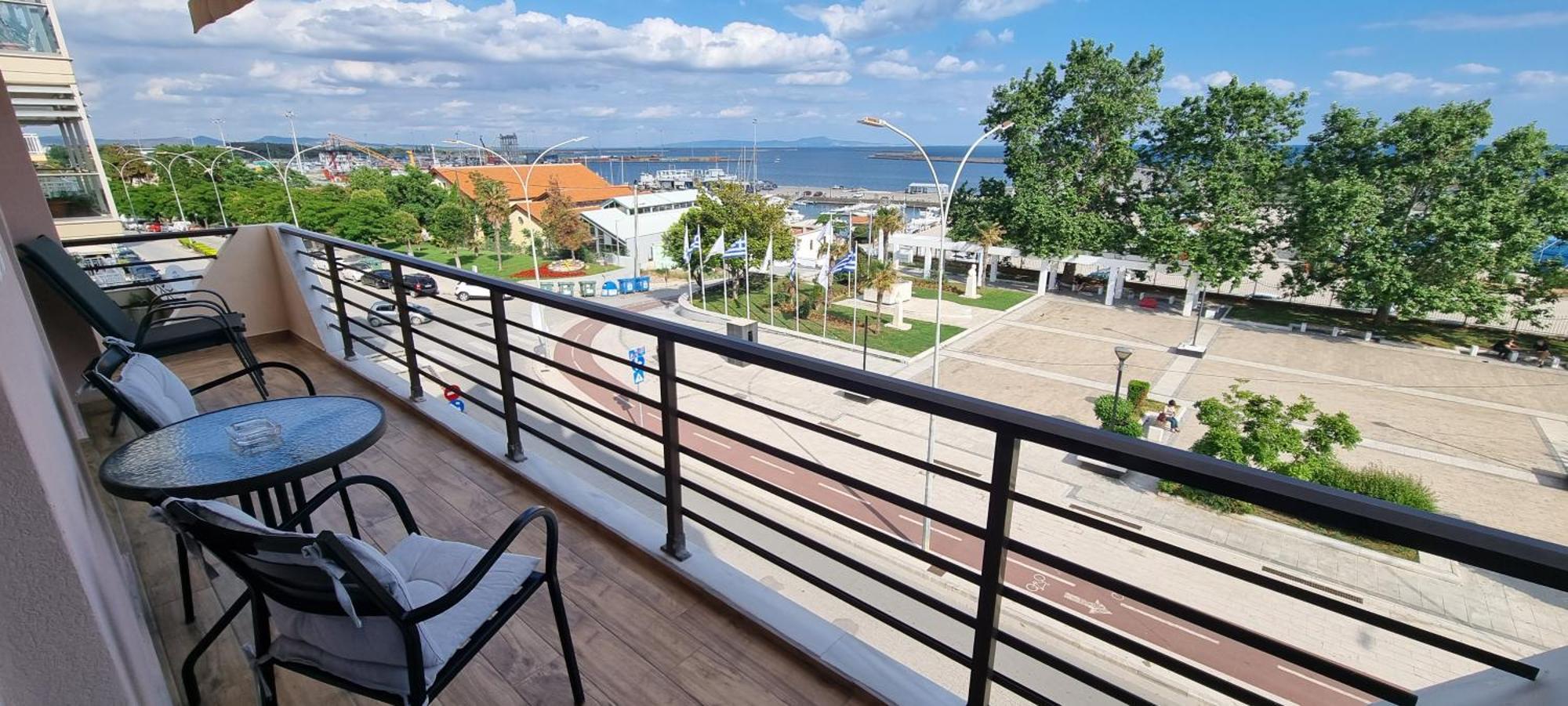 Amazing Sea View Apartment In The City Center! Αλεξανδρούπολη Εξωτερικό φωτογραφία